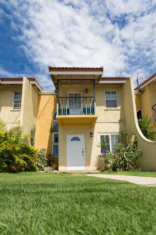 The Oasis I, Portmore Country Club ภายนอก รูปภาพ